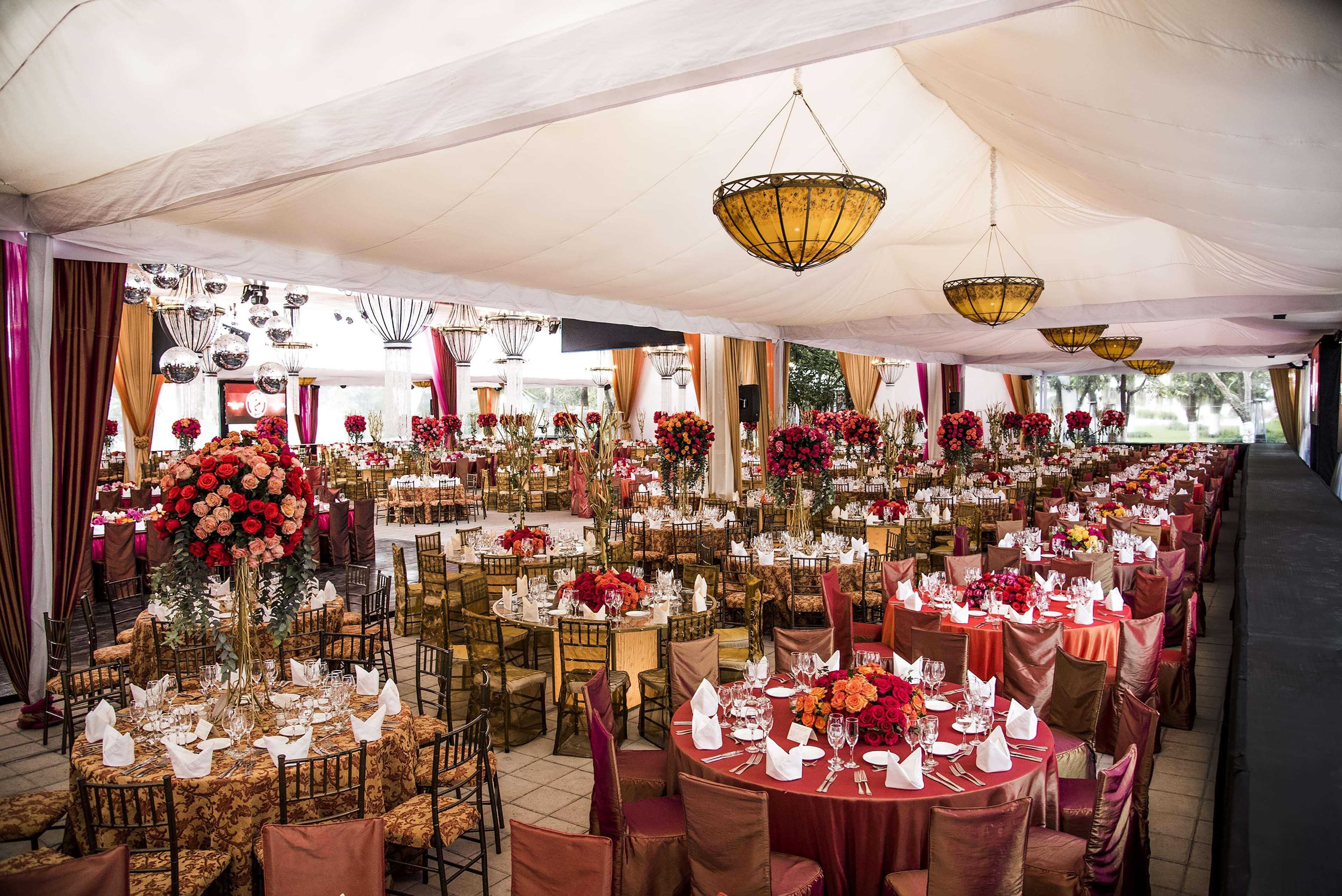 Hilton Colon Quito Hotel מראה חיצוני תמונה