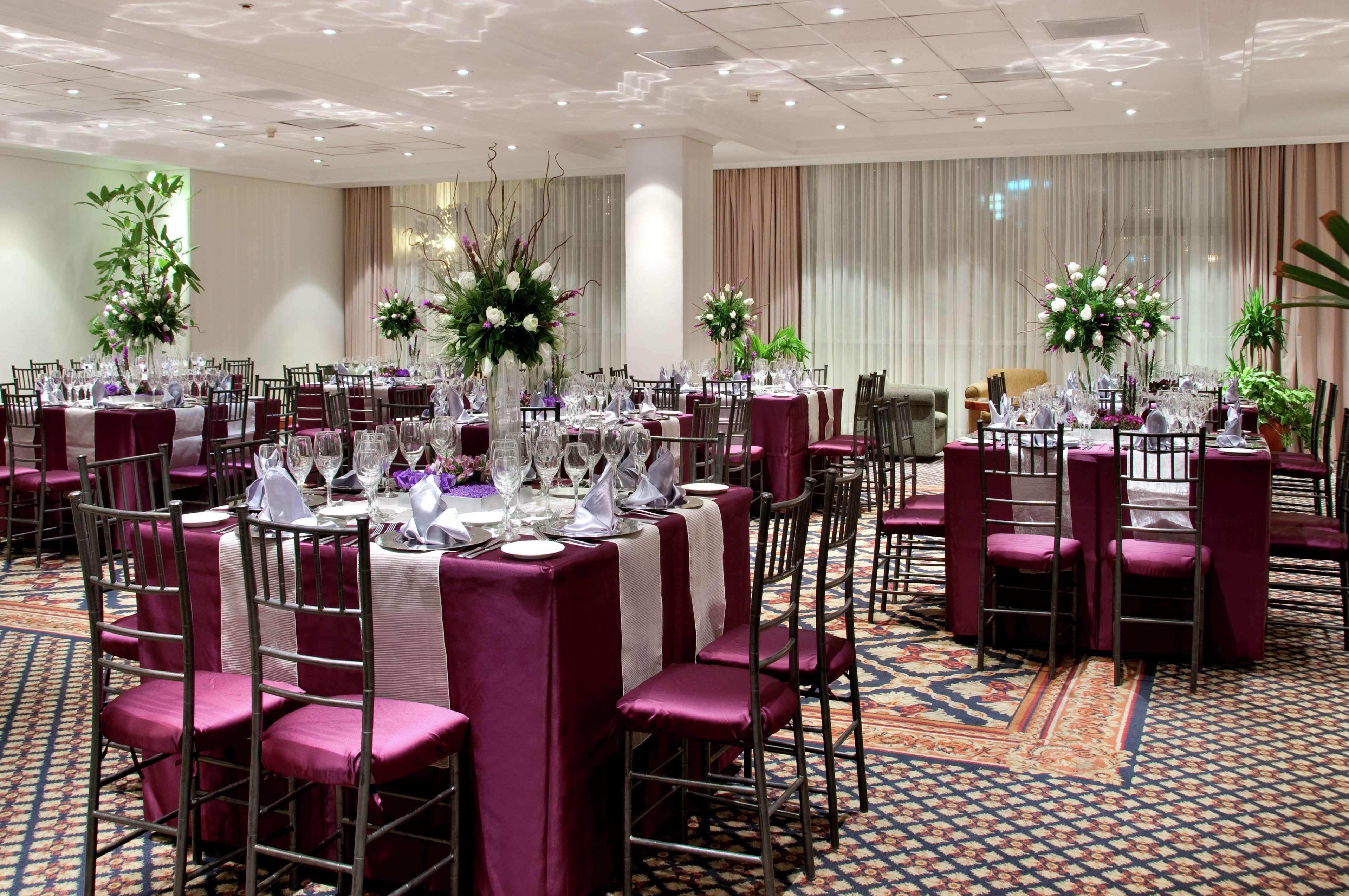Hilton Colon Quito Hotel מסעדה תמונה