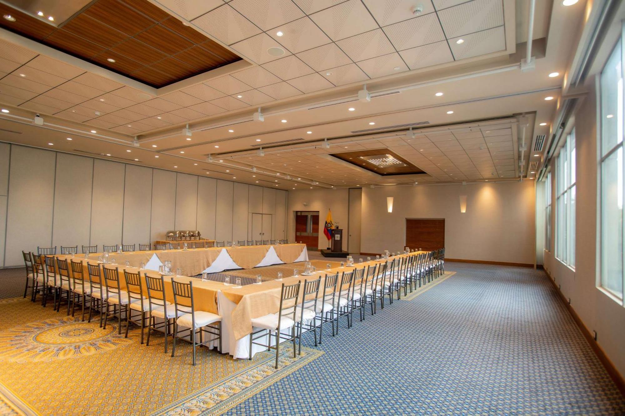 Hilton Colon Quito Hotel מראה חיצוני תמונה
