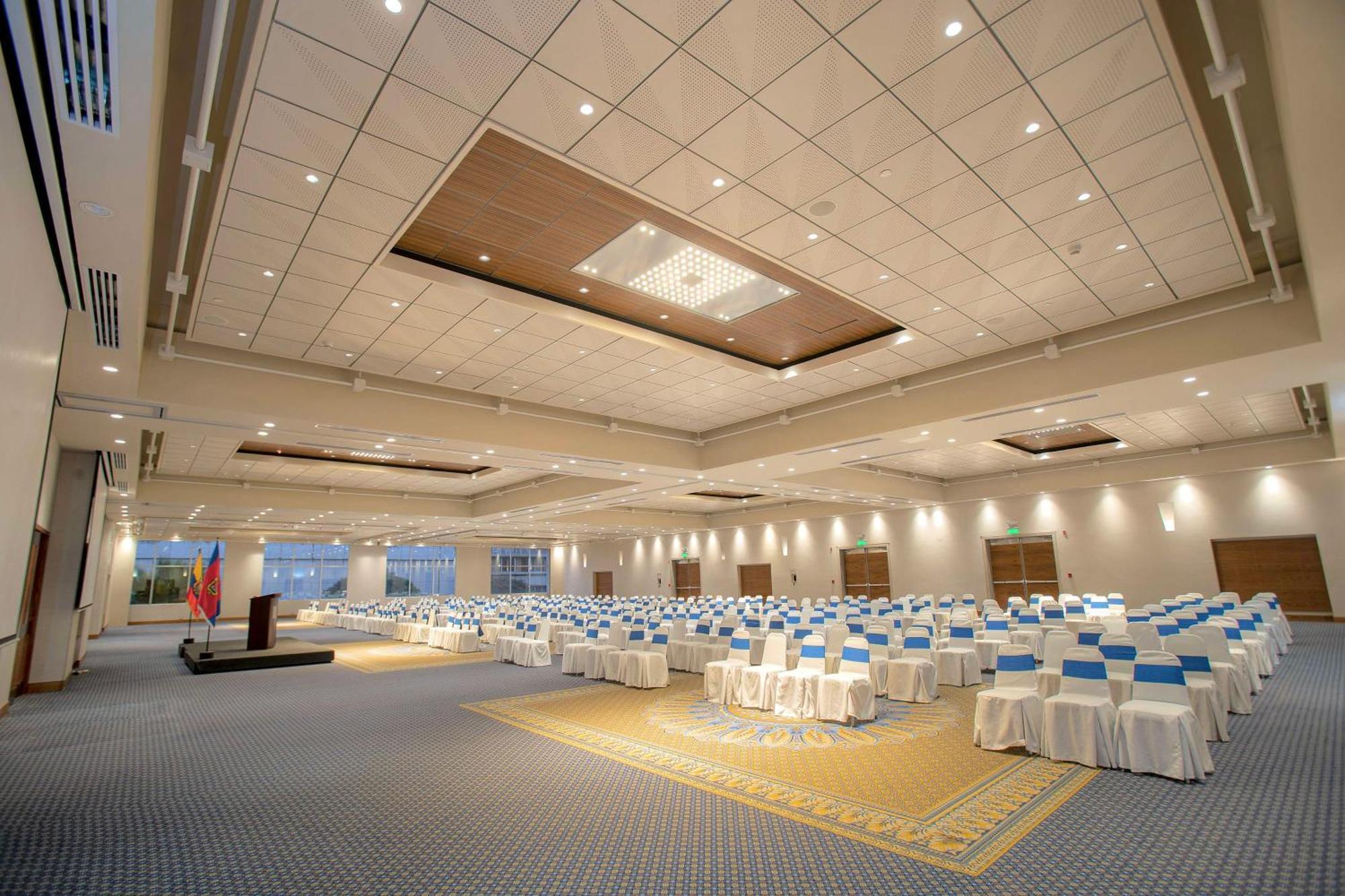 Hilton Colon Quito Hotel מראה חיצוני תמונה