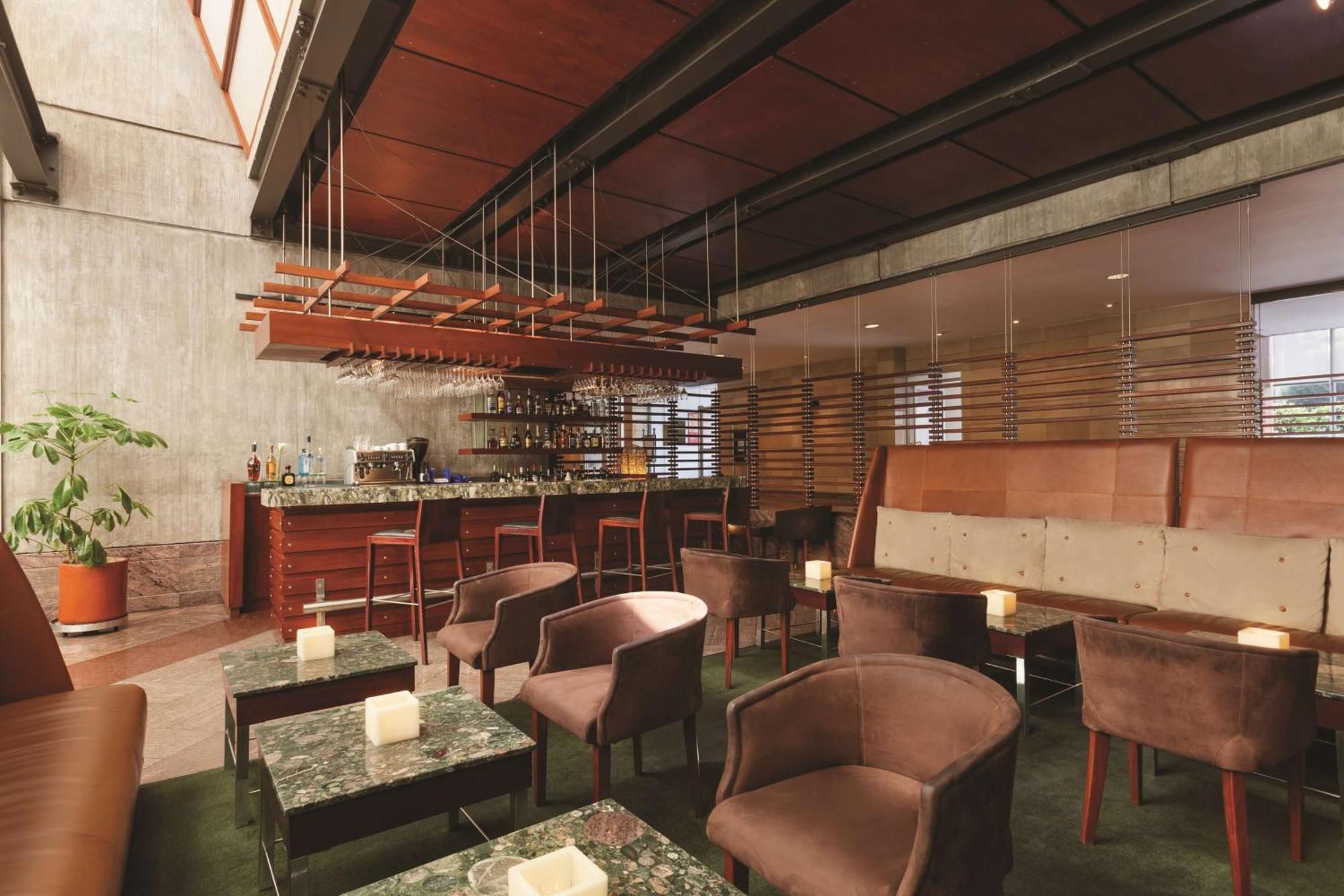 Hilton Colon Quito Hotel מראה חיצוני תמונה