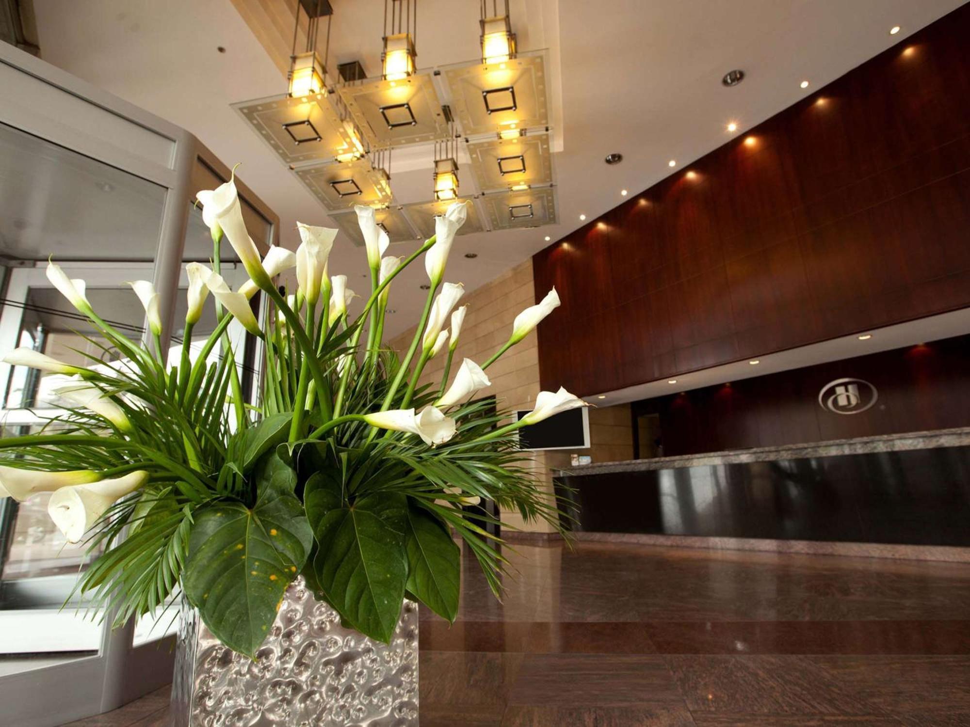 Hilton Colon Quito Hotel מראה חיצוני תמונה