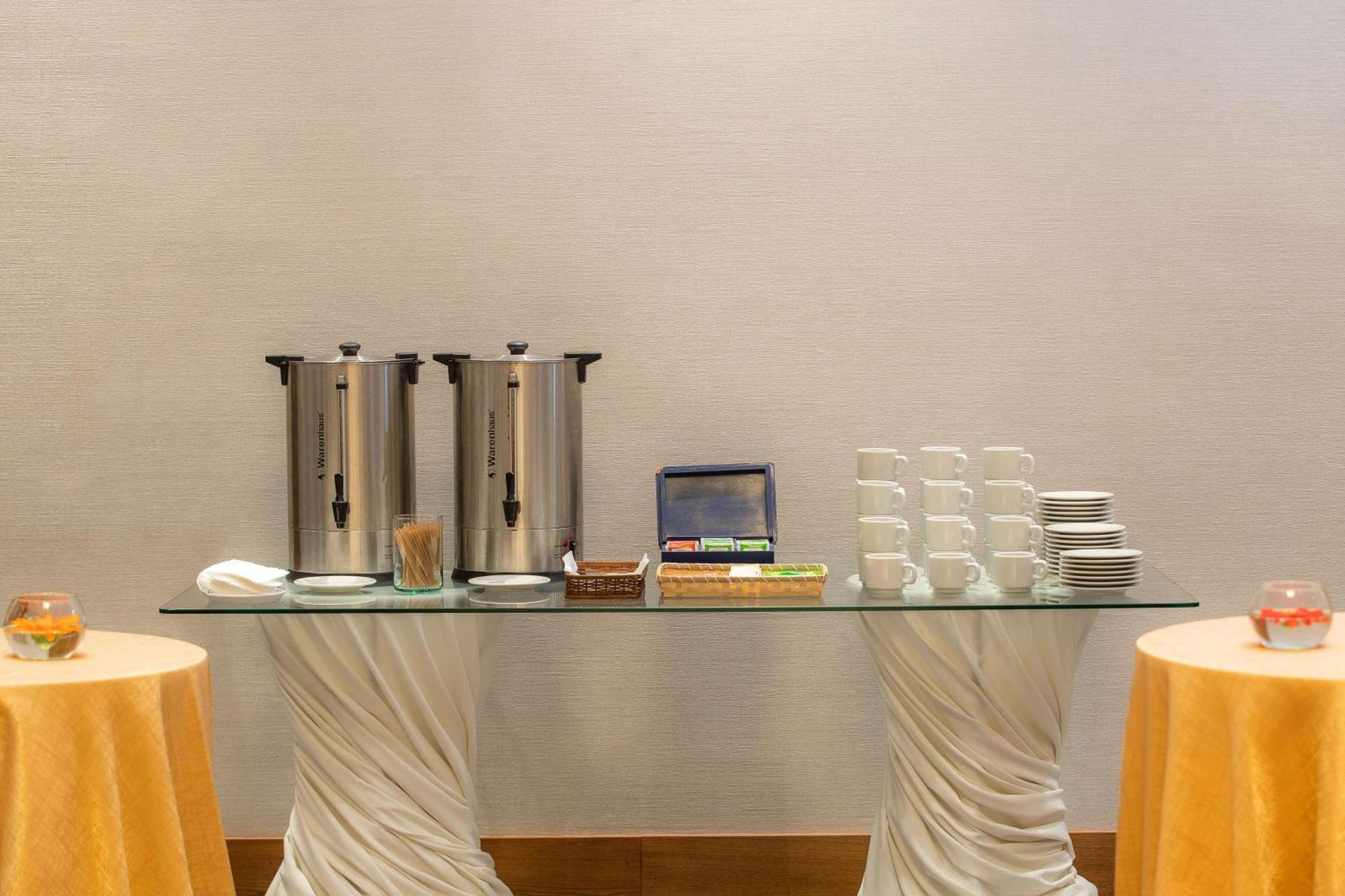 Hilton Colon Quito Hotel מראה חיצוני תמונה