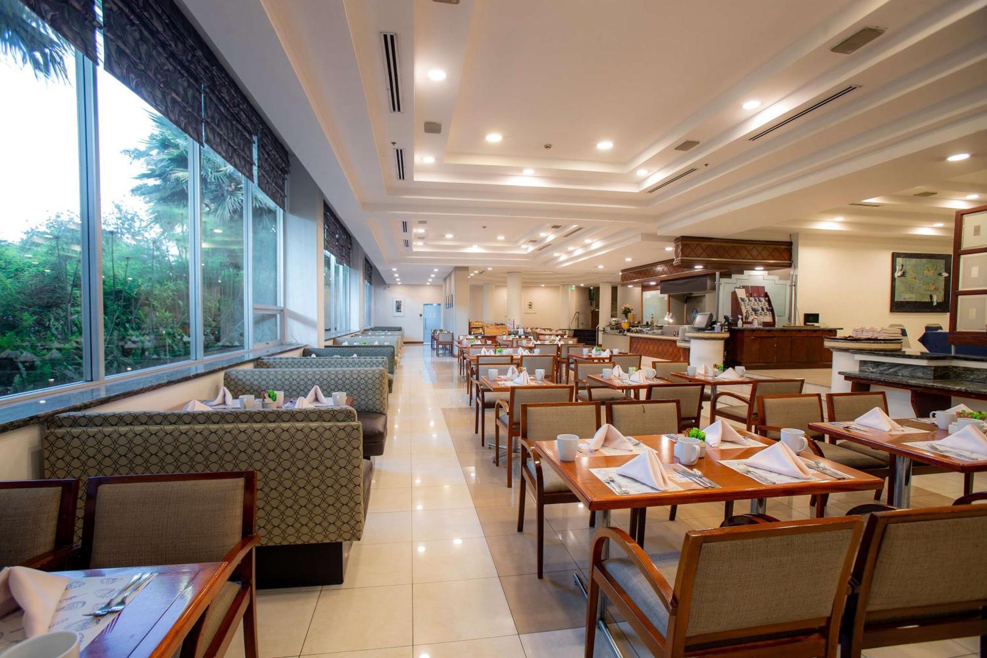 Hilton Colon Quito Hotel מראה חיצוני תמונה